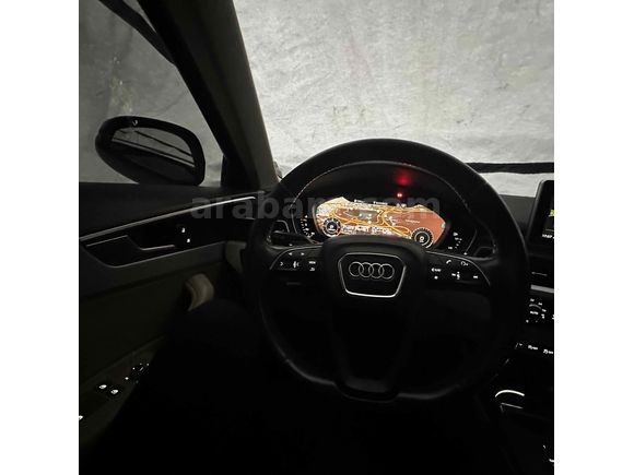 EMSALLERİ ARASINDA EN UYGUNU LİMUZİN PAKET  EKSTRALI ÇİFT NAVİ CİFT REN SİYAH VE MAVİ (günün bazı saatlerinde)  Audi A4 Sedan 2.0 TDI Quatt Dynamic 