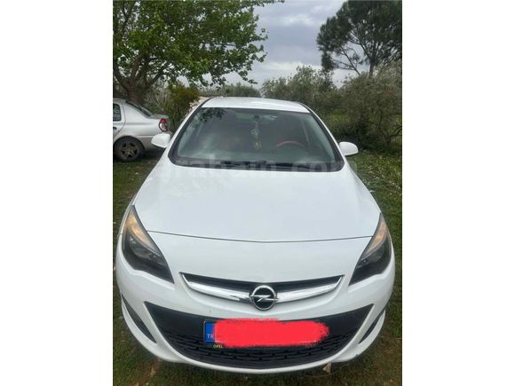 Sahibinden Opel Astra 1.6 Edition 2015 Model Beyaz