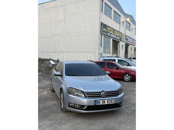 Sahibinden Volkswagen Passat 1.4 TSi Comfortline 2011 Model  193000 km Gri