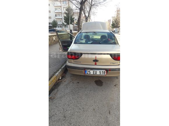 Sahibinden Renault Megane 2.0 RXE 1998 Model