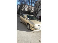 Sahibinden Renault Megane 2.0 RXE 1998 Model