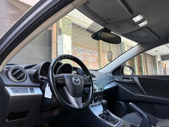 Sahibinden Mazda 3 1.6 Touring 2010 Model 