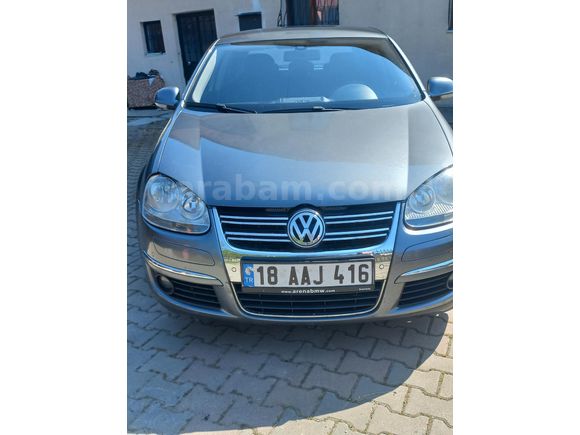 Sahibinden Volkswagen Jetta 1.4 TSi Exclusive 2011 Model  160.400 km Gri (Gümüş)