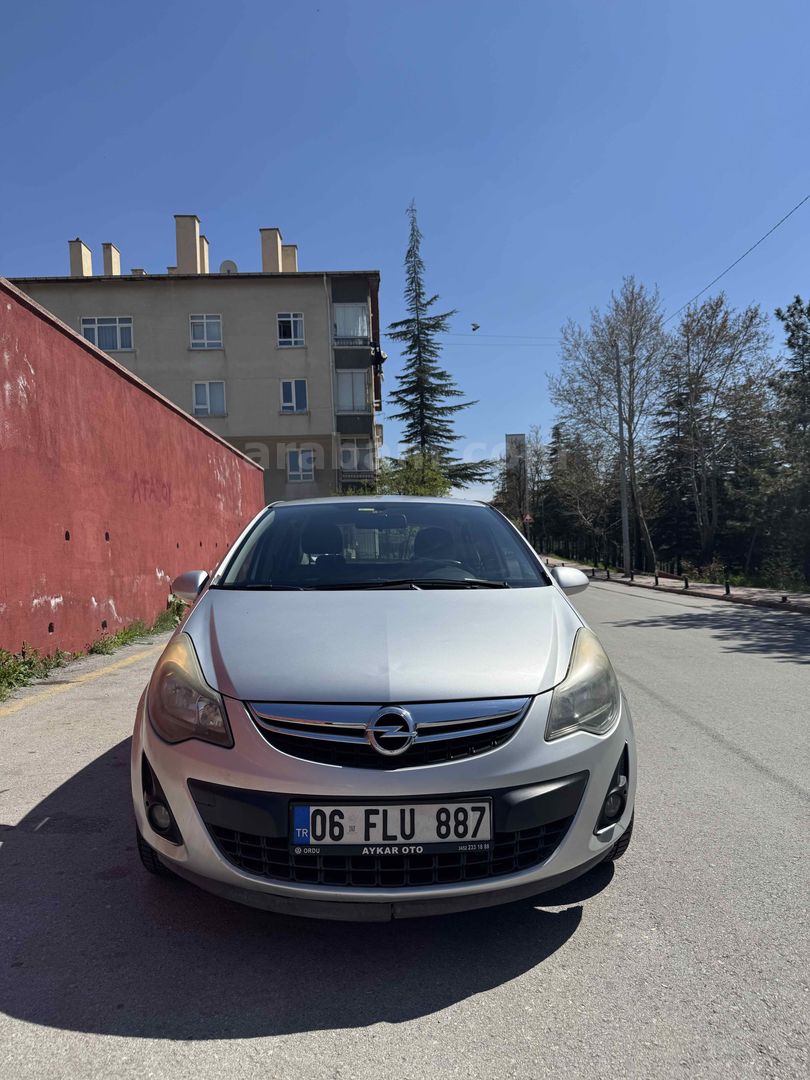 Sahibinden Opel Corsa 1.4 Twinport Active 2013 Model Ankara