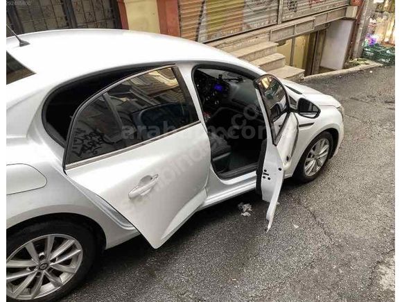 Sahibinden Renault Megane 1.5 dCi Touch 2016 Model 