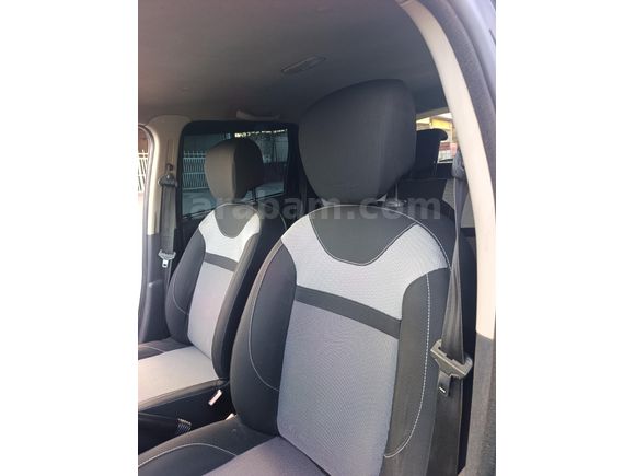 2016 model hatasız boyasız Dacia Duster 1.5 dCi Laurate paket en dolusu