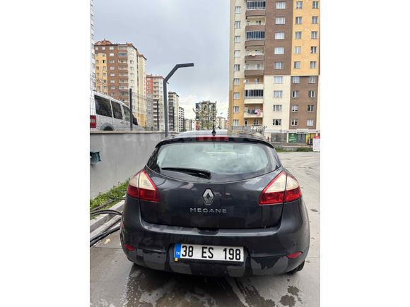 Sahibinden Renault Megane 1.6 Expression 2010 Model 