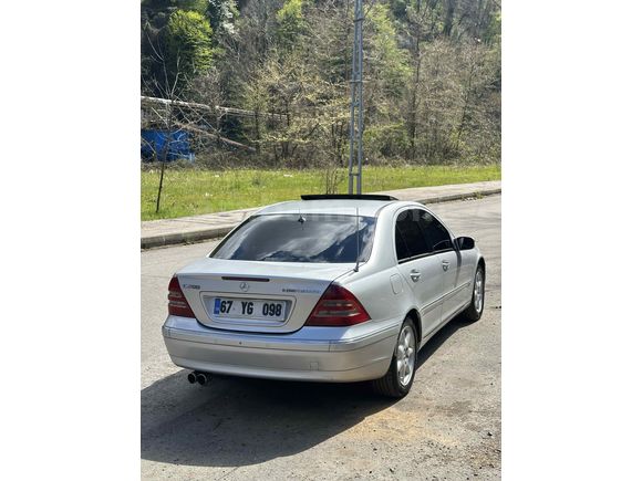 ACİL Takasa Açıktır C  200 Kompressör Elegance 163 hp kırmızı motor emsalsiz