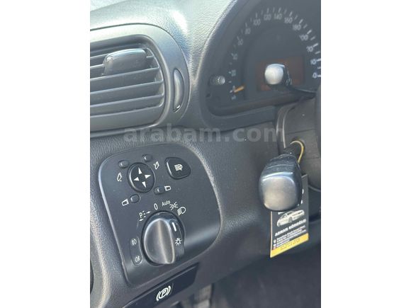 ACİL Takasa Açıktır C  200 Kompressör Elegance 163 hp kırmızı motor emsalsiz