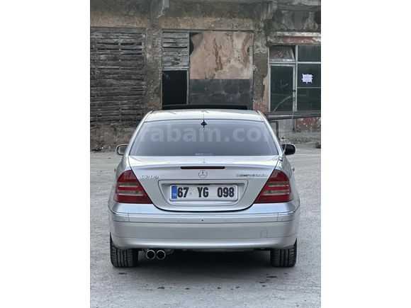 ACİL Takasa Açıktır C  200 Kompressör Elegance 163 hp kırmızı motor emsalsiz