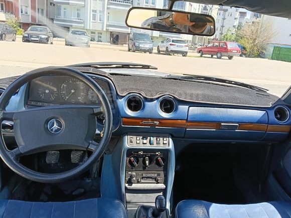 Sahibinden Mercedes - Benz E 200 d 1984 Model