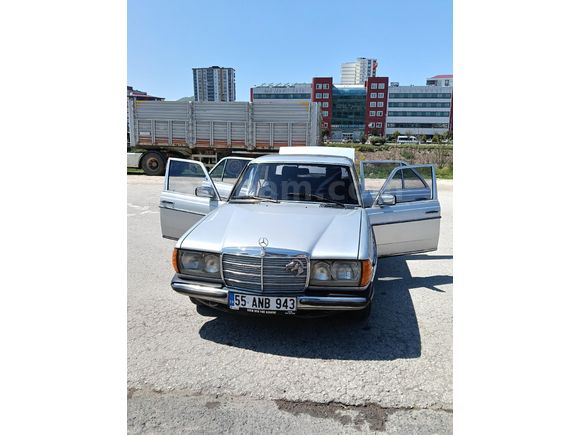 Sahibinden Mercedes - Benz E 200 d 1984 Model