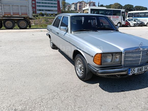 Sahibinden Mercedes - Benz E 200 d 1984 Model