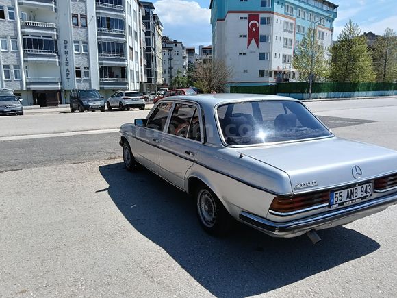Sahibinden Mercedes - Benz E 200 d 1984 Model