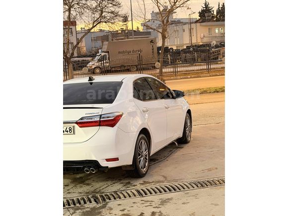 Tek parça  boyalı temiz corolla