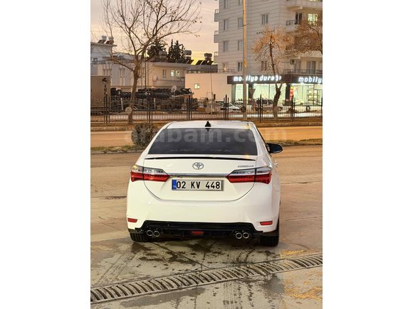 Tek parça  boyalı temiz corolla