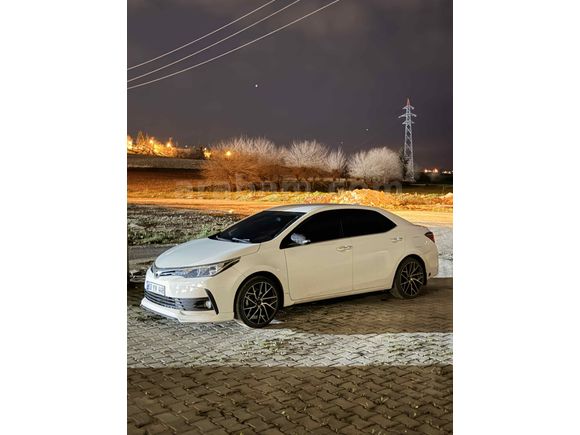 Tek parça  boyalı temiz corolla