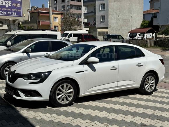 2017 Renault Megane 4 | Bakımlı | Masrafsız | Farksız 5 Taksit