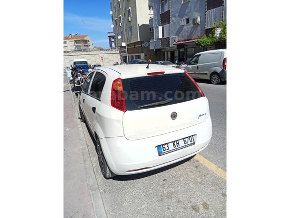 Sahibinden Fiat Punto Grande 1.3 Multijet Active 2011 Model