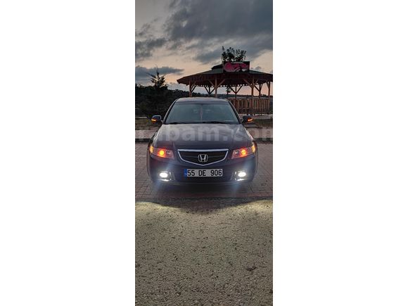Sahibinden Honda Accord 2.0 Executive 2006 Model  310.000 km Siyah