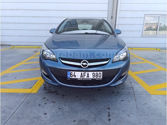 Opel Astra 1.4 T Sport 2013 l 147.000 KM