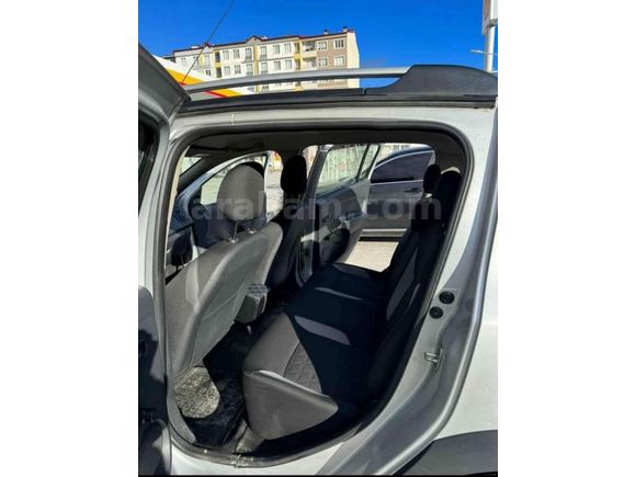 Sahibinden Dacia Sandero 1.5 dCi Stepway 2014 Model
