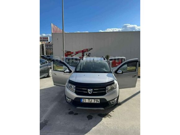 Sahibinden Dacia Sandero 1.5 dCi Stepway 2014 Model