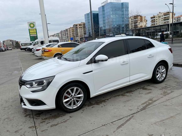 Sahibinden Renault Megane 1.5 dCi Touch 2019 Model 