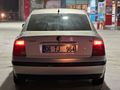 Sahibinden Volkswagen Passat 1.8  2000 Model  160000 km Gri