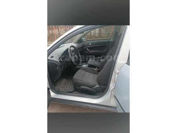 Sahibinden Volkswagen Passat 1.8  2000 Model  160000 km Gri