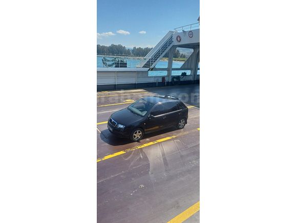 Sahibinden Skoda Fabia 1.2 Classic 2005 Model  280.000 km Siyah