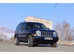 Jeep Cherokee Bakımlı !!