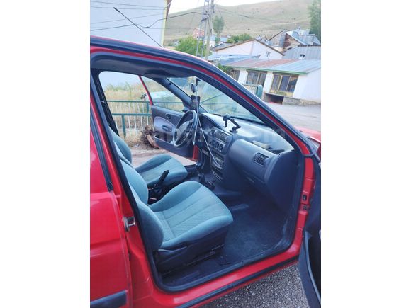 Sahibinden Ford Escort 1.6 CLX 1997 Model