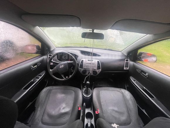 Sahibinden Hyundai i20 1.4 CRDi Team 2012 Model