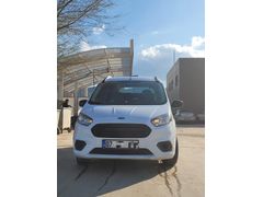 Sahibinden Ford Tourneo Courier 1.5 TDCi Journey Trend 2019 Model