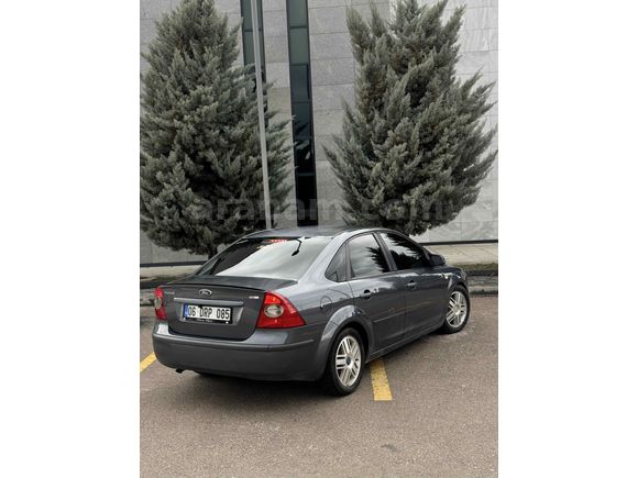 Sahibinden Ford Focus 1.6 TDCi Ghia 2006 Model 