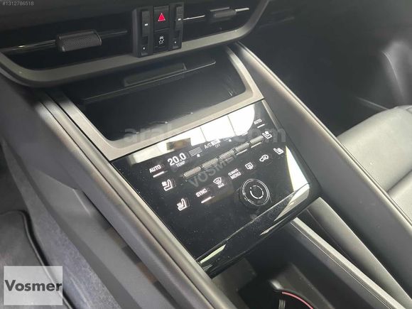 VOSMER 2024 PORSCHE MACAN 4 408 HP ELEKTRİKLİ