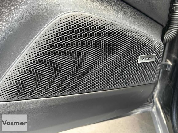 VOSMER 2024 PORSCHE MACAN 4 408 HP ELEKTRİKLİ