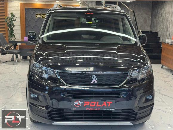 POLAT'TAN 2021 MODEL PEUGEOT RİFTER OTOMATİK VİTES ALLURE