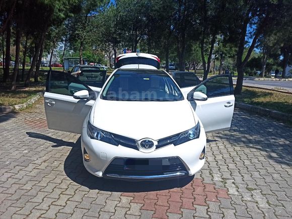 Sahibinden Toyota Auris