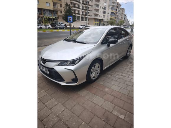 Tr'nin en ucuzu 2026 model Toyota Corolla 1.5 Vision Plus