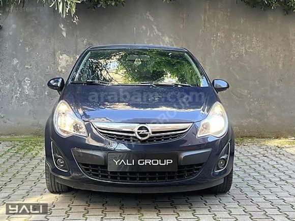 Galeriden Opel Corsa 1.4 Twinport Enjoy 111 2012 Model İstanbul