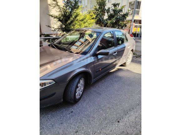 Sahibinden Renault Laguna 1.9 dCi Expression 2005 Model