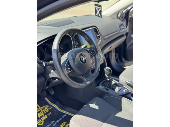 Sahibinden Renault Megane 1.3 TCe Joy 2020 Model 