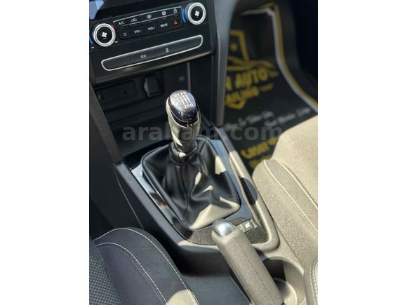 Sahibinden Renault Megane 1.3 TCe Joy 2020 Model 