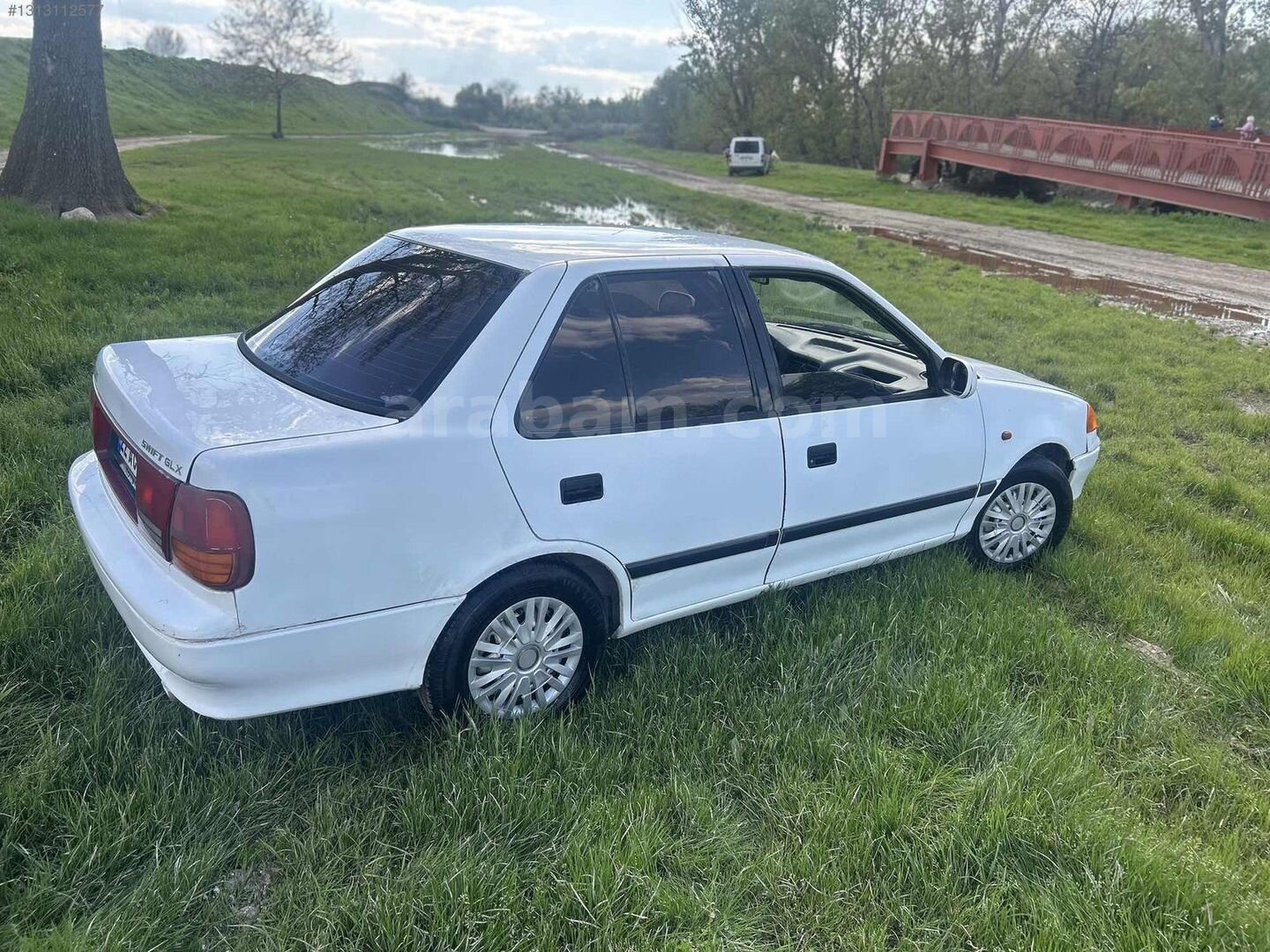 Galeriden Suzuki Swift 1.3 GLX 1998 Model Edirne 203.000 km Beyaz 7