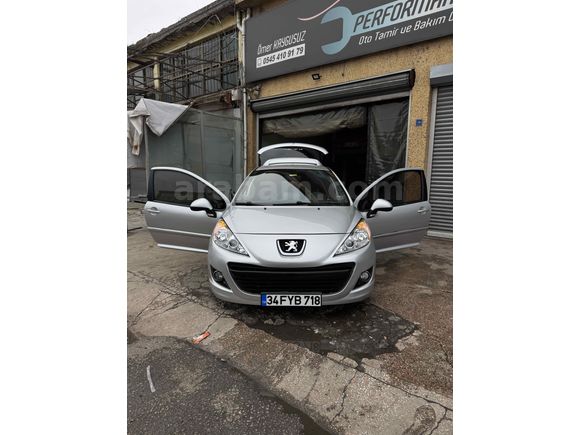 Sahibinden Peugeot 207 1.6 VTi Sportium 2011 Model 