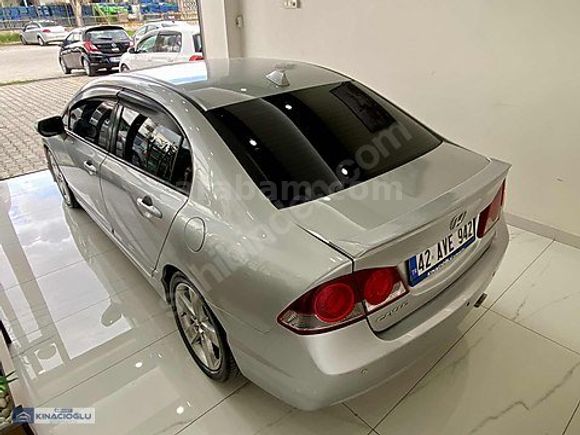 HONDA CİVİC | DEĞİŞENSİZ-SADECE 1,5 PARÇA BOYA | OTOMATİK |