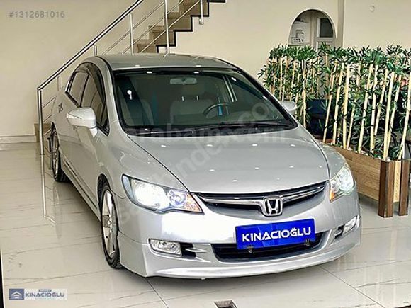 HONDA CİVİC | DEĞİŞENSİZ-SADECE 1,5 PARÇA BOYA | OTOMATİK |