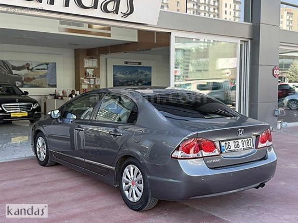 KANDAŞ'DA 2010 HONDA CİVİC 1.6İ VTEC DREAM